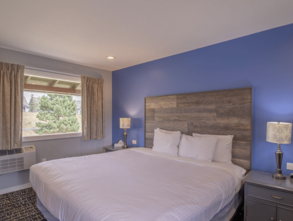 coyote mountain lodge