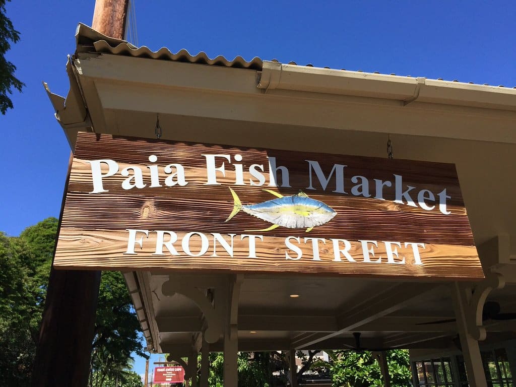 paia fish market in lahaina