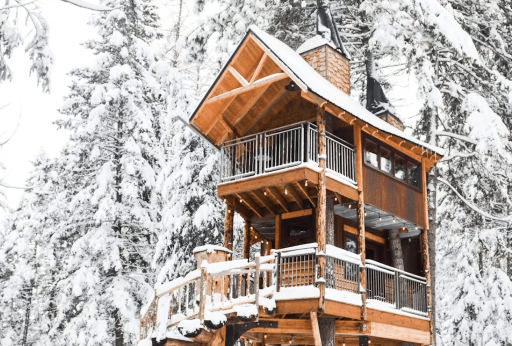 montana treehouse