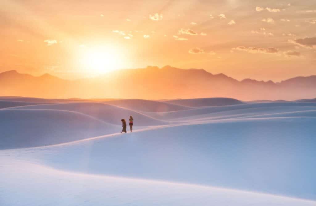 white sands national park sunset--a romantic national park