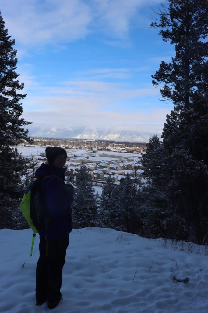 alex hiking in the winter in lone pine state park